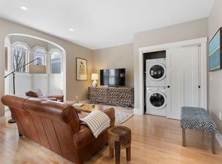 13 Lewis St APT 1, Portland, ME 04102