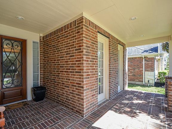 3rd image of 25610 Corey Cove Ln