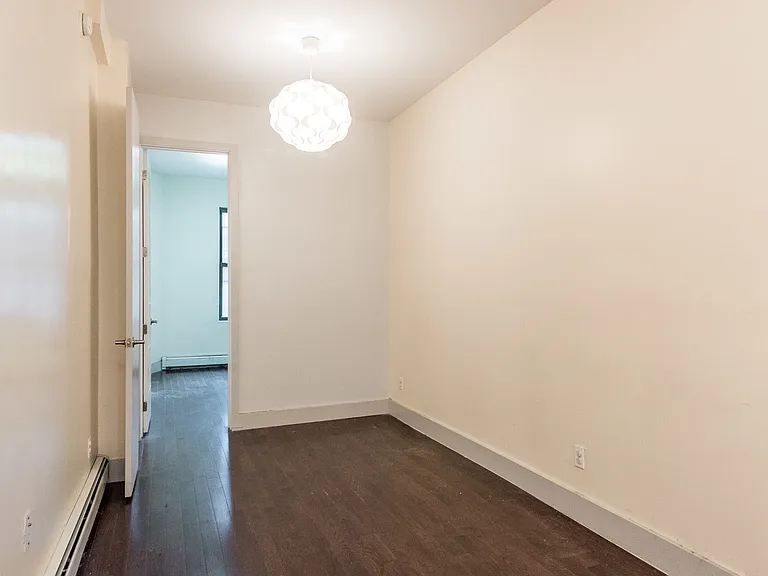 1432 Dekalb Ave #2L — Photo 4