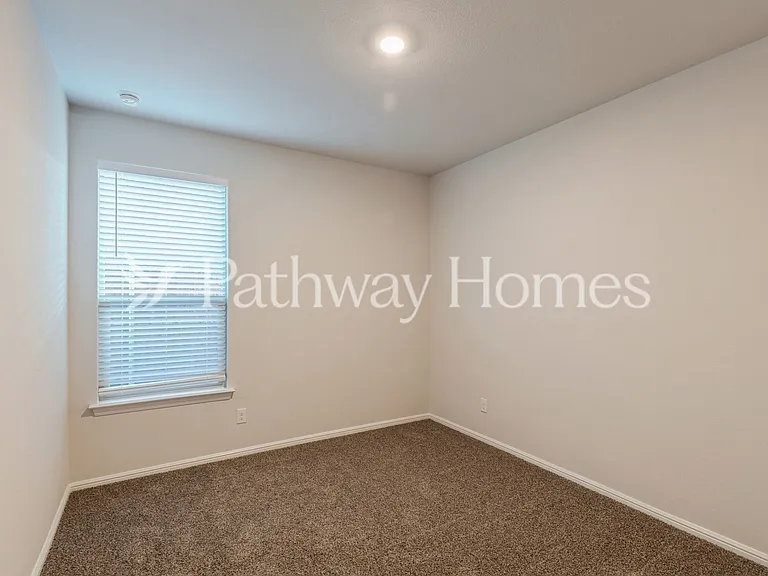 9732 New Bern Dr — Photo 12