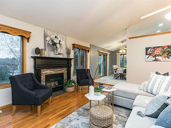 3rd image of 425 G Ave W