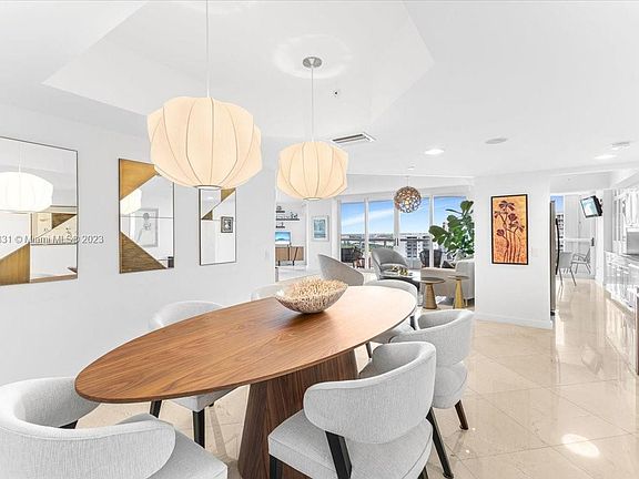 4th image of 21055 Yacht Club Dr APT 1708
