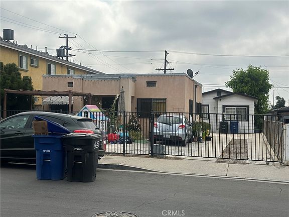 2nd image of 606 S Kern Ave