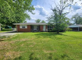329 E 13th St, Cookeville, TN 38501