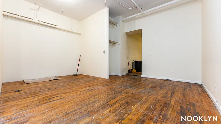 Rented by Nooklyn NYC LLC | media 10