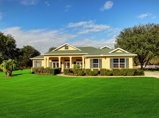 8421 Woodleaf Blvd, Wesley Chapel, FL 33544