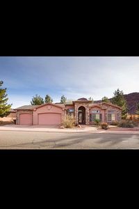 347 W Los Barancos Ln, Kanab, UT, 84741