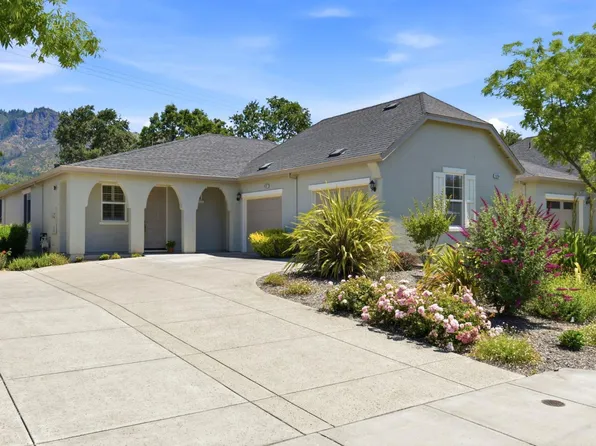 9353 Oak Trail Circle, Santa Rosa, CA 95409