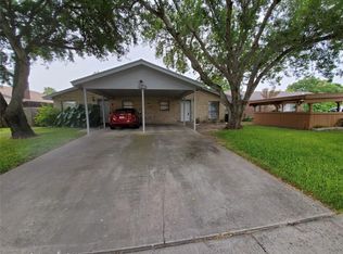 4813 Shadowbend Dr #B, Corpus Christi, TX 78413
