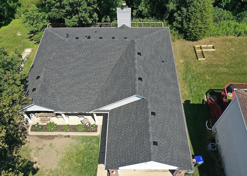 1st image of 166 W Tall Oak Dr