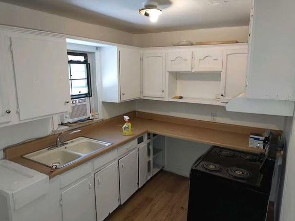 5th image of 6847 San Marino Dr