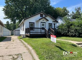 1917 S Duluth Ave, Sioux Falls, SD 57105