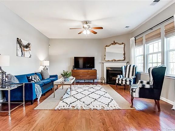 3rd image of 12519 Dove Meadow Dr