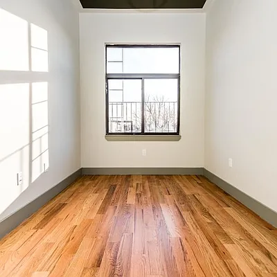 Rented by Nooklyn NYC LLC | media 25