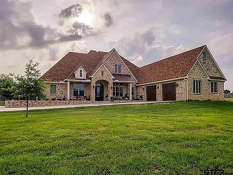 1st image of 580 Penny Ln