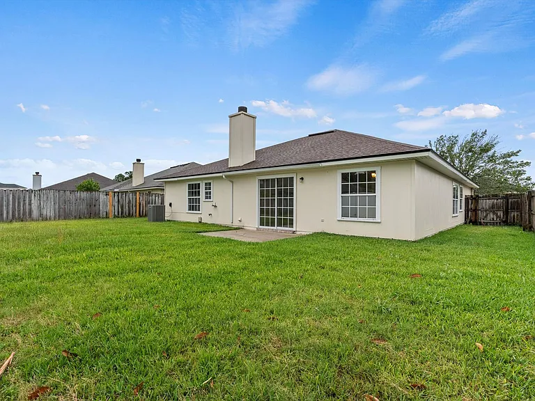 12756 Bentwater Dr — Photo 25