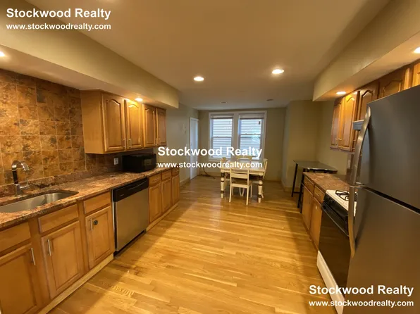 38 Mount Vernon St APT 2, Boston, MA 02125