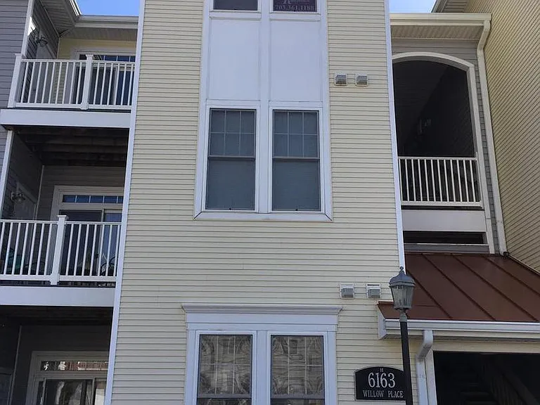 6163 Willow Pl #301 — Photo 1