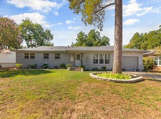 6716 John Dr, Richland Hills, TX 76118