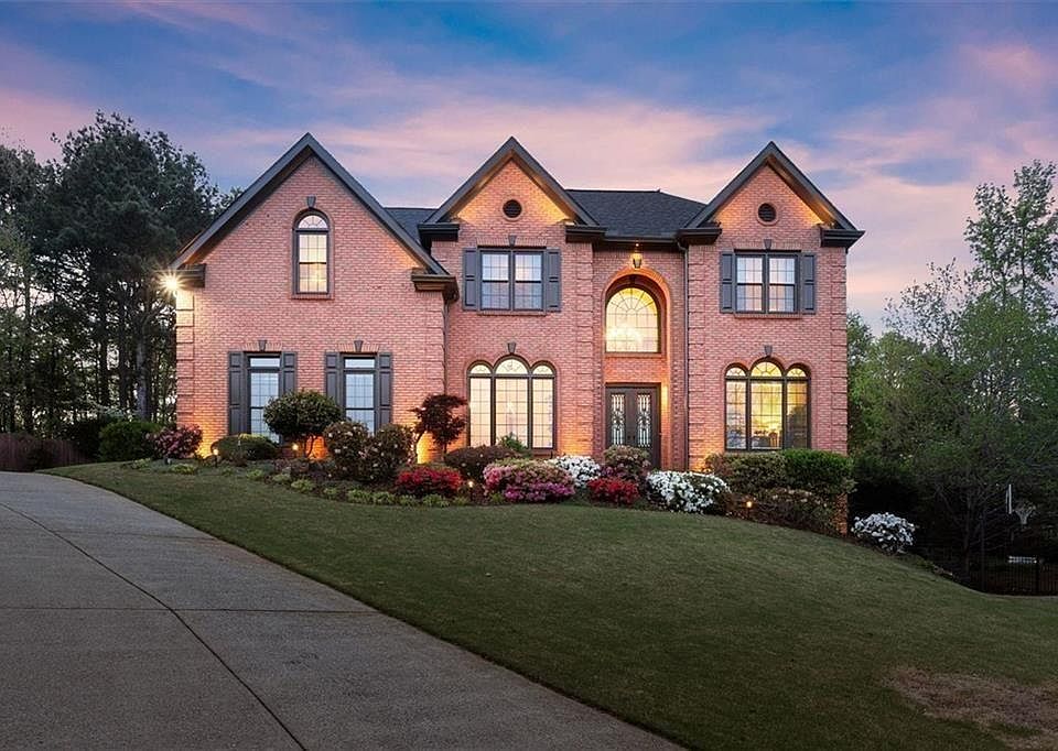 1st image of 455 Willow Oak Ter
