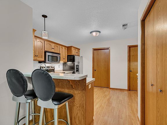 5th image of 516 Graceview Loop