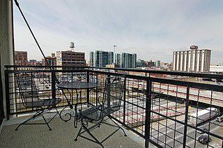 2nd image of 728 W Jackson Blvd APT 501