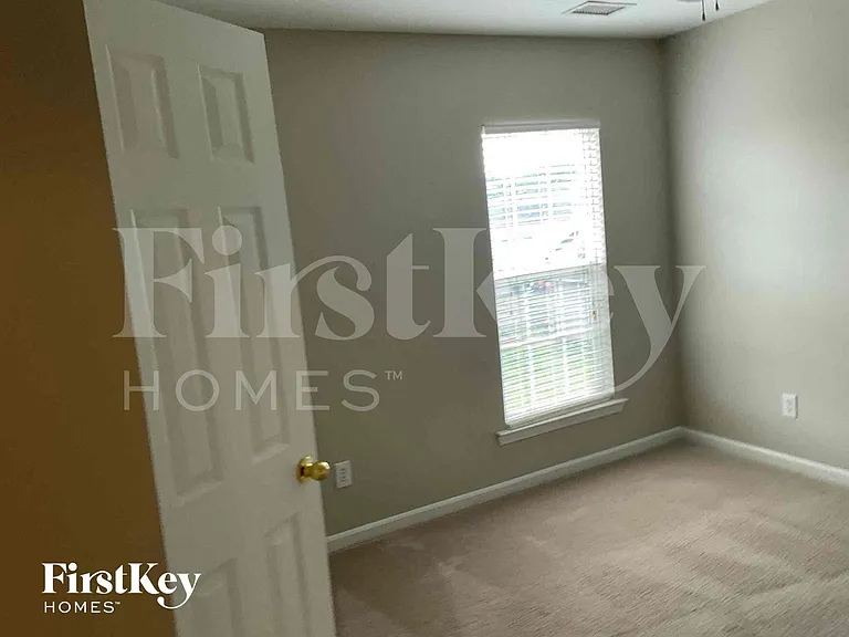 2500 Red Birch Dr — Photo 9