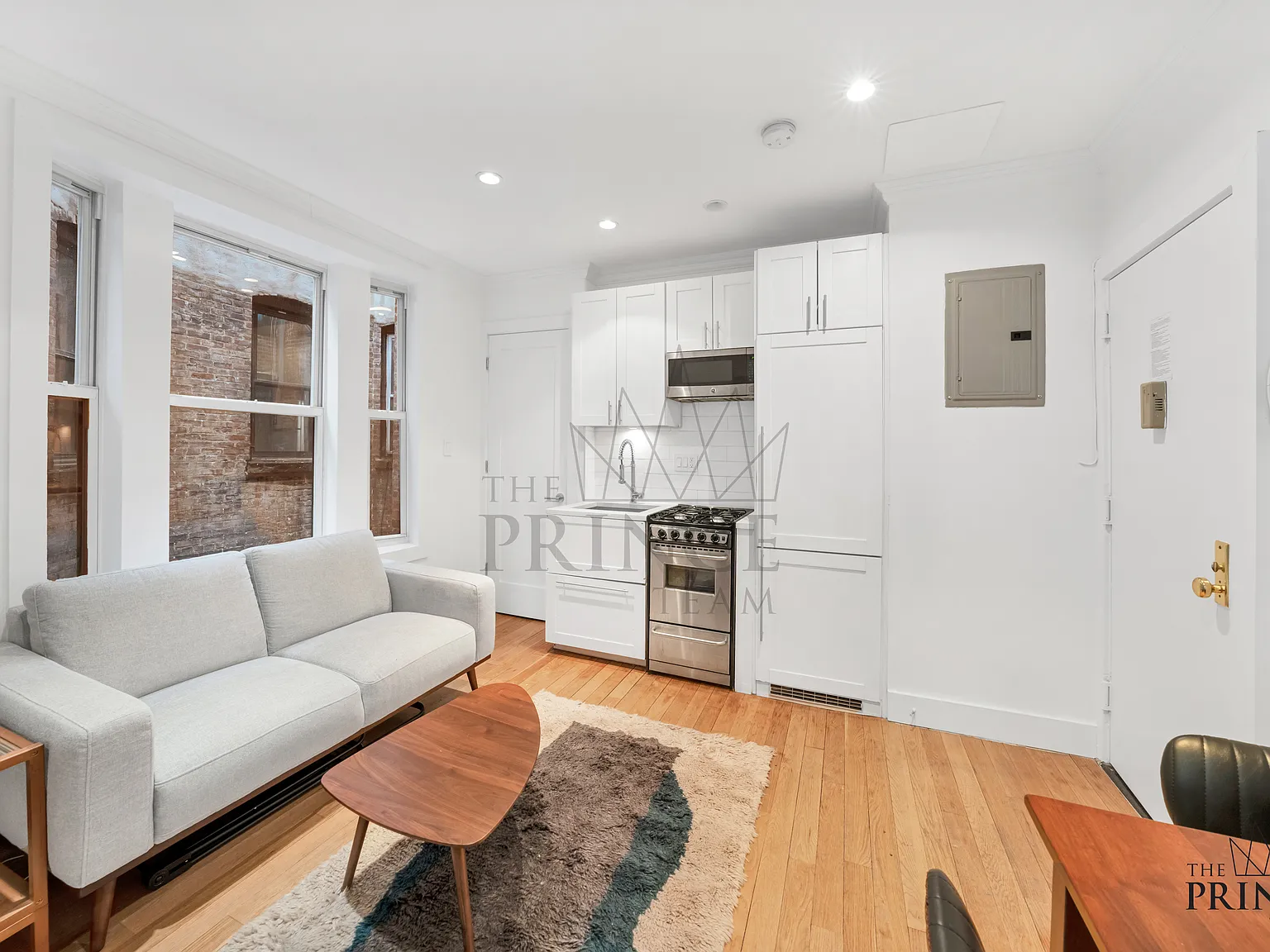 350 West 18th Street — Photo 1