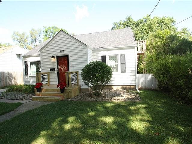 1st image of 3846 16th Ave