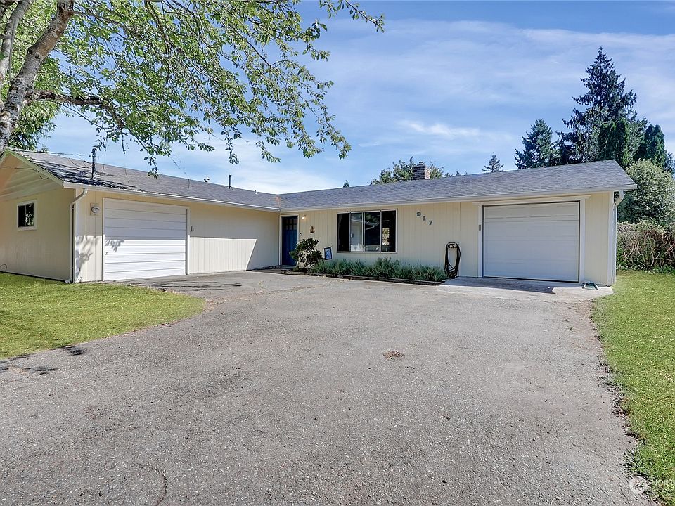1st image of 917 17th Street SE