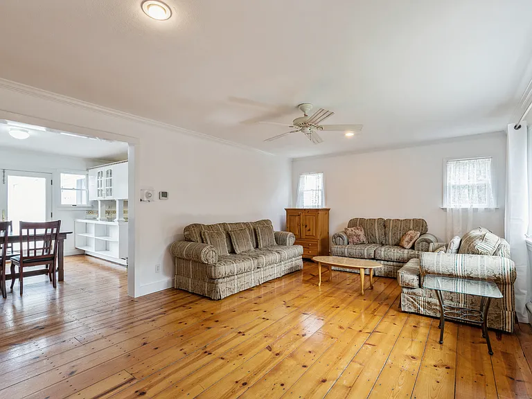 94 Oakview Hwy — Photo 3