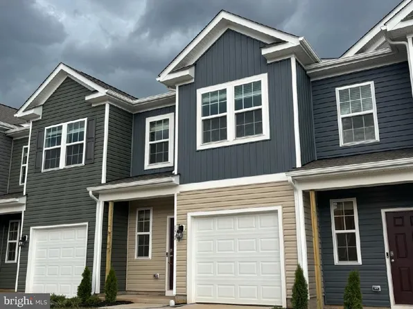 170 Caterpillar Dr, Luray, VA 22835