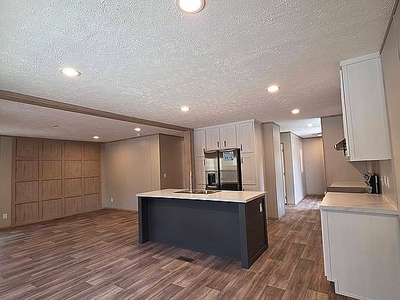 5th image of 2372 Circle Dr SW