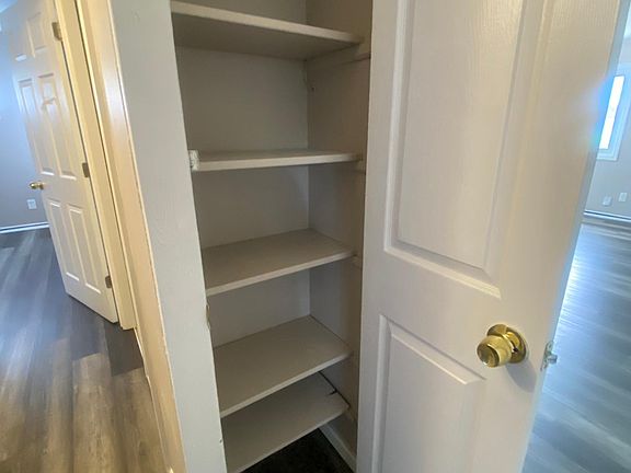 2nd image of 4041 W 22nd Plz