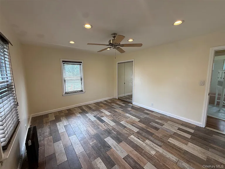 730 Cottage St — Photo 12