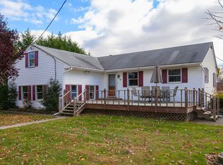 46 Penn Beach Dr, Pennsville, NJ 08070