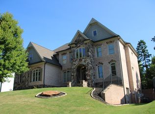 2719 Kelly Cove Dr, Buford, GA 30519