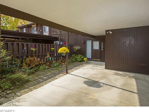 2nd image of 9494 Fernwood Dr #9494