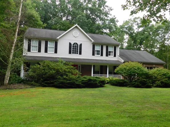 194 Pioneer Rd, Franklin, PA 16323