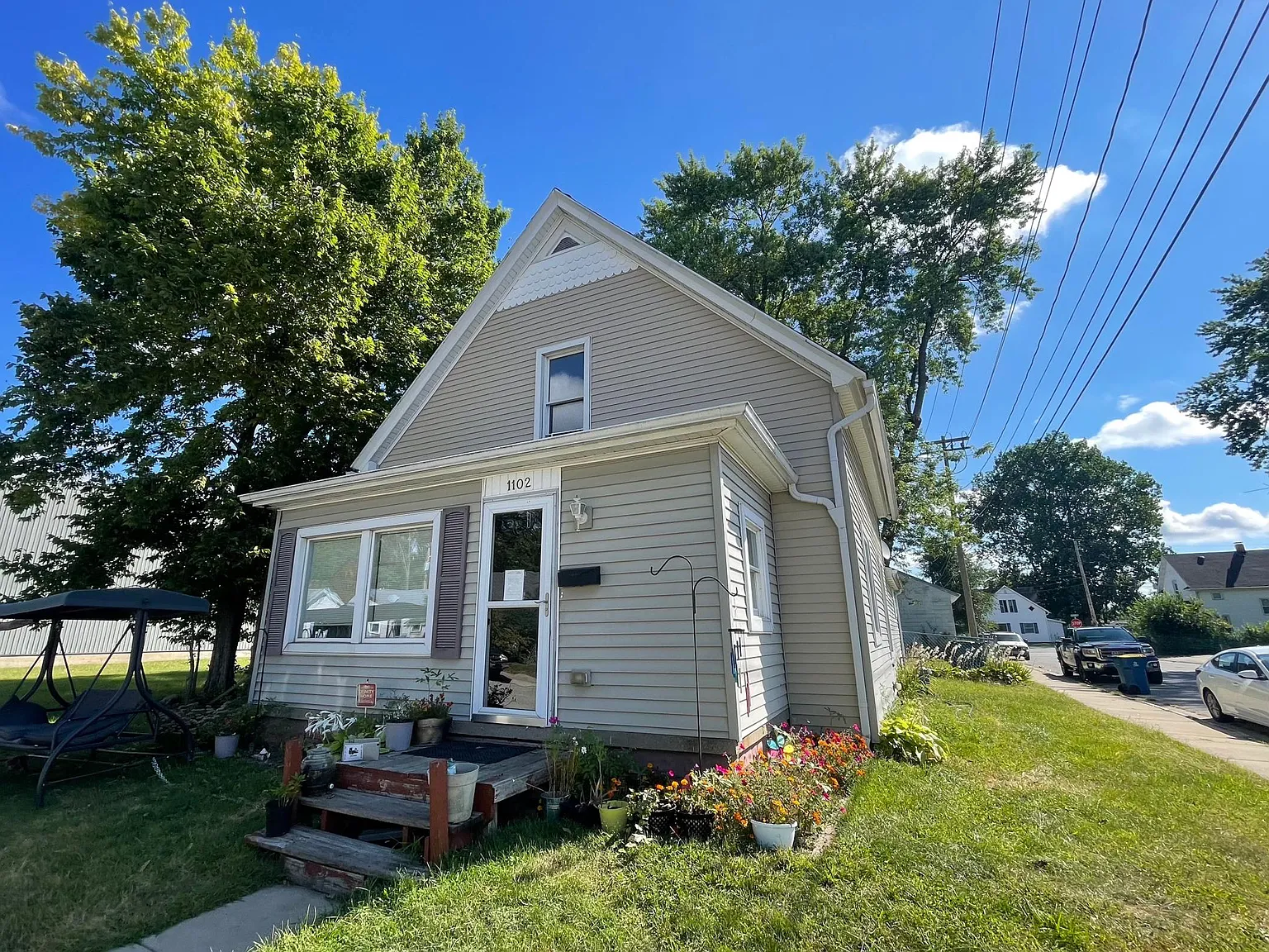 3 bed, 1530 sqft, $1,600 — Photo 1