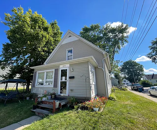 1102 Ann St Photo 1