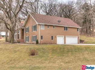 10691 Oak Park Ln, Blair, NE 68008