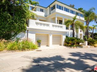 2249 Mountain Oak Dr, Los Angeles, CA 90068