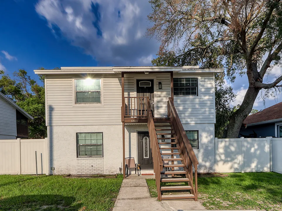 6813 N Marie Ave #B