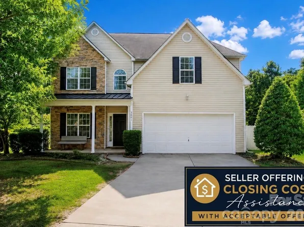 2001 Choke Berry Way, Waxhaw, NC 28173