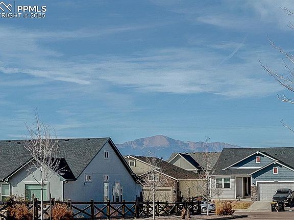 2nd image of 8934 Pacific Crest Dr