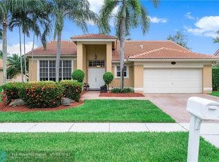 1111 NW 193rd Ave, Pembroke Pines, FL 33029