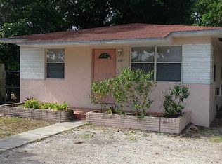 1372 NE 149th St, North Miami, FL 33161