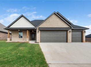 11713 SW 47th St, Mustang, OK 73064