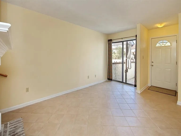 503 Pinewood Rd #5 — Photo 9
